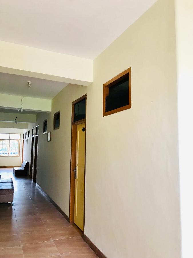 Wisma Grace Амбон Екстериор снимка